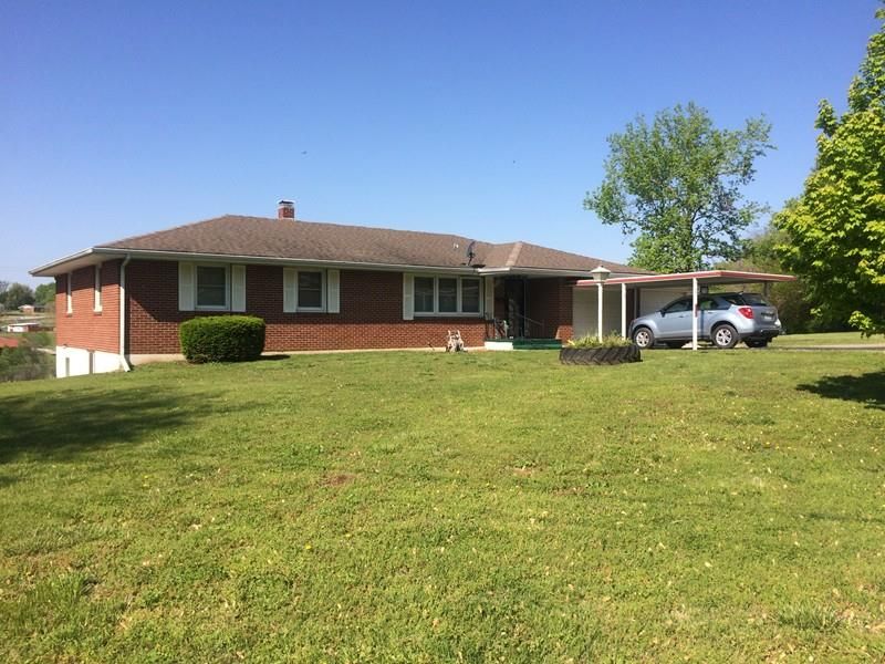 301 Main St, Greenfield, MO 65661