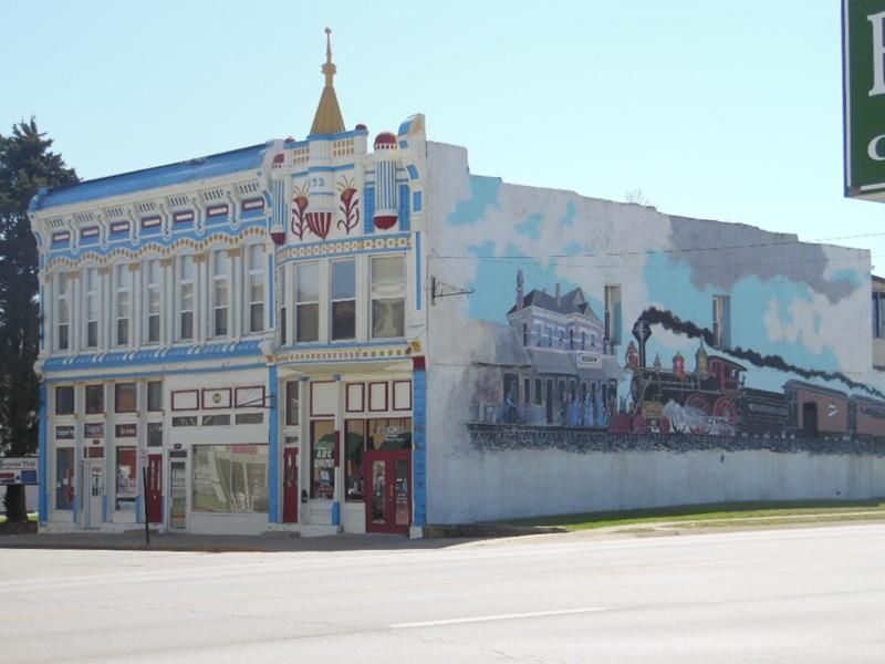 602 E Cherry, Nevada, MO 64772