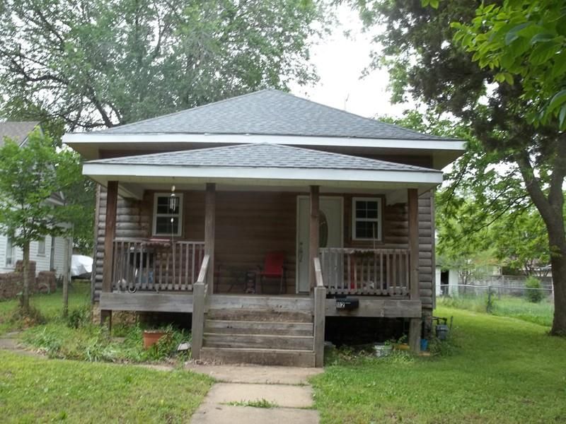 112 N Crawford, Fort Scott, KS 66701