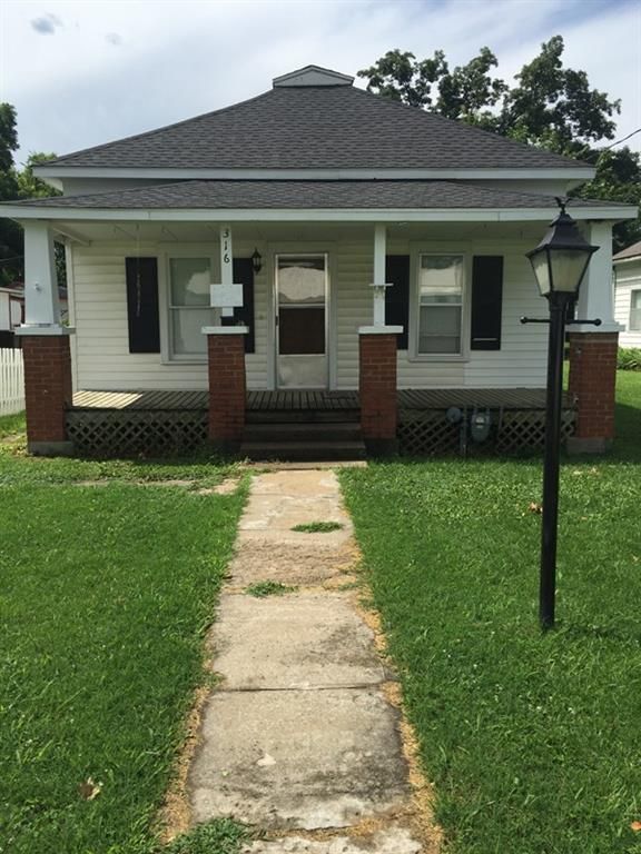 316 W 8th, Fort Scott, KS 66701
