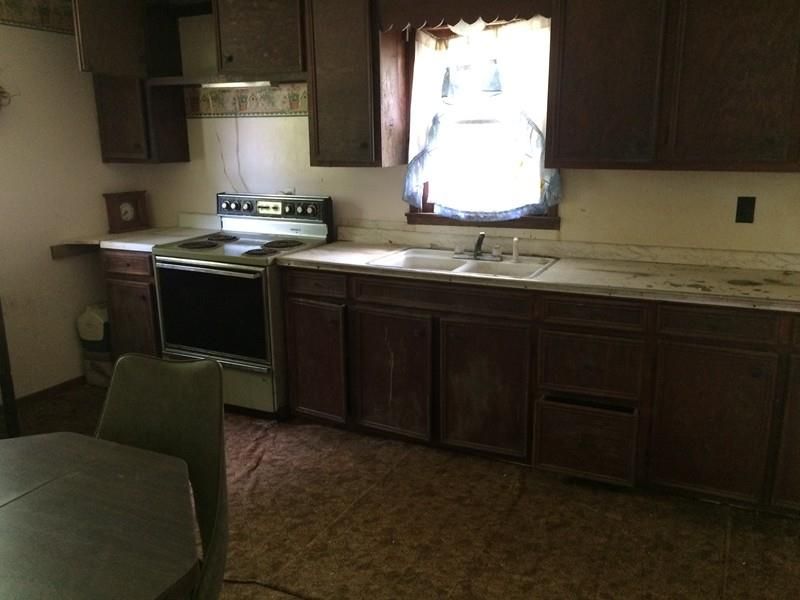 107 S Second, Walker, MO 64790