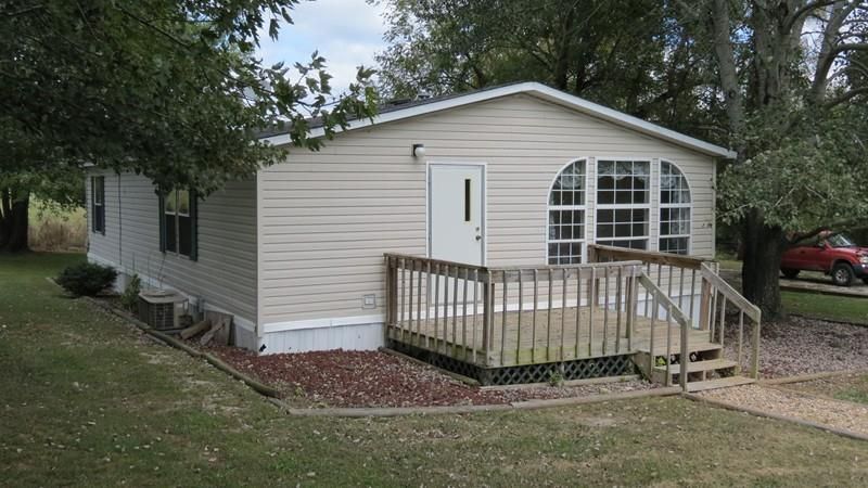 684 E Dade 162, Everton, MO 65646