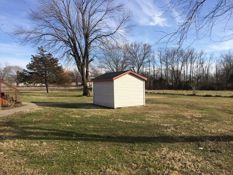 202 W Marvin, Walker, MO 64790