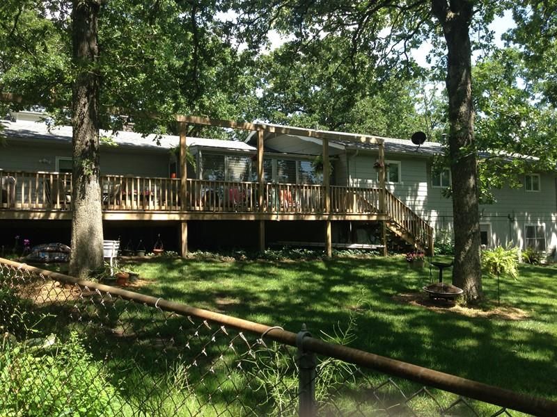 909 S Briarwood, Nevada, MO 64772
