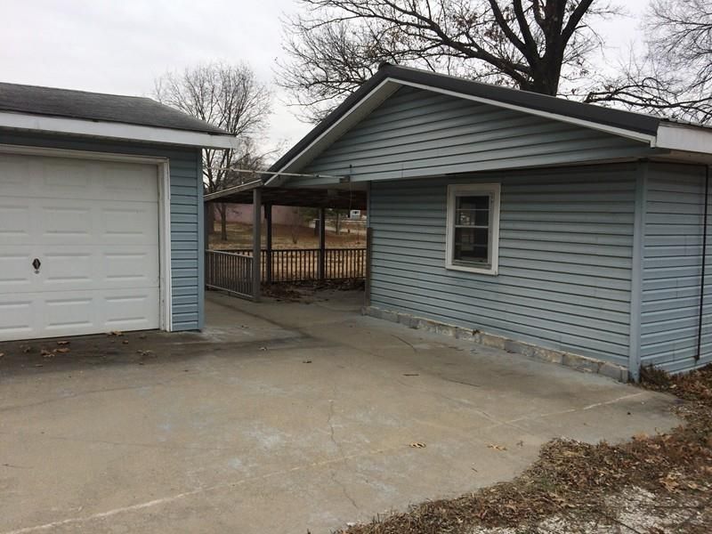 234 E Fifth, Bronaugh, MO 64728