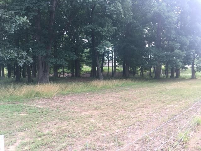 15808 Lawrence 2050, Miller, MO 65707