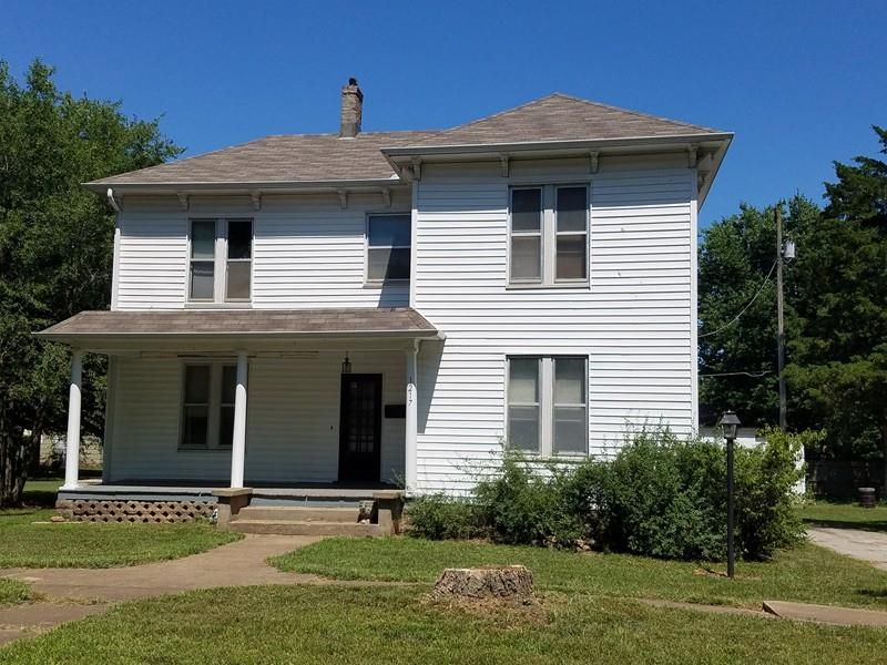 1217 S Scott, Fort Scott, KS 66701