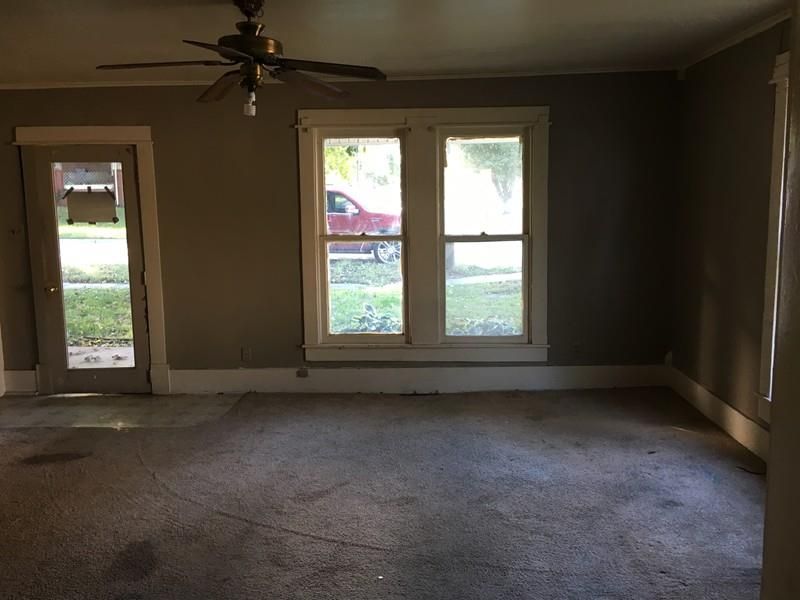 529 S Chestnut, Nevada, MO 64772