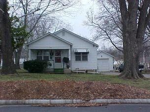 1512 N Main, Nevada, MO 64772