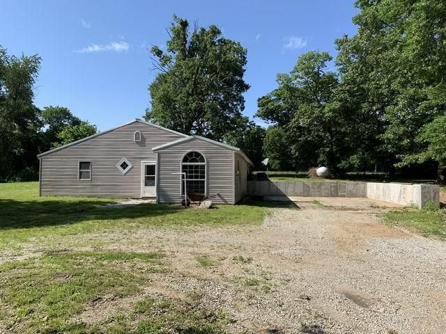 2566 S Hwy M, Schell City, MO 64783