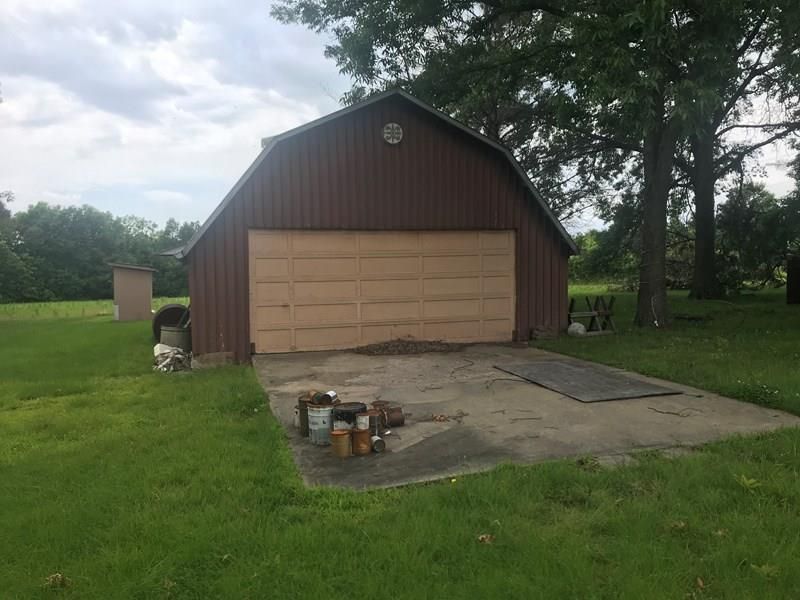 U Hwy, Hume, MO 64745
