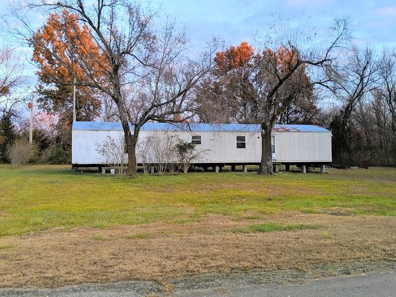 251-29 S 8th, Sheldon, MO 64784