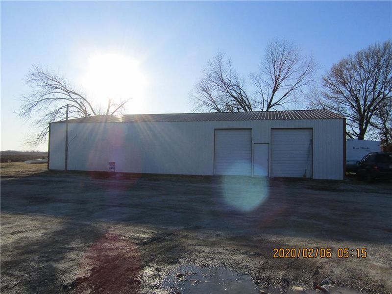 644 NW 5th St, Hardin, MO 64035