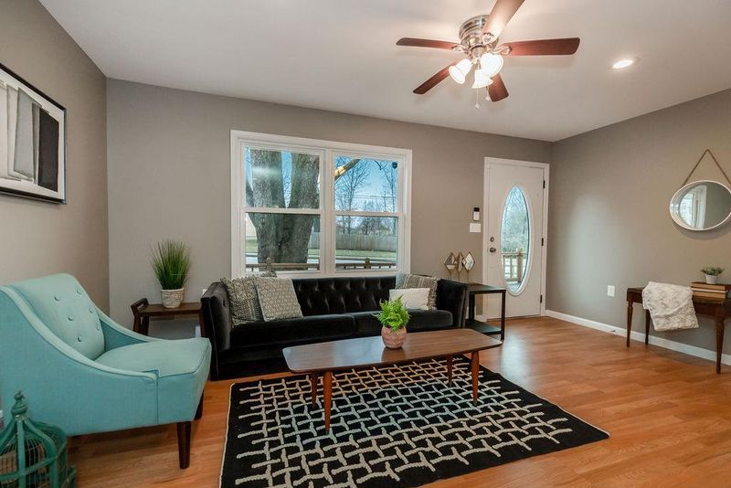 7808 Longview Rd, Kansas City, MO 64134