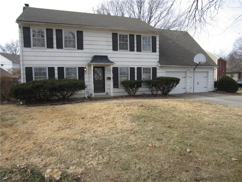 3743 E 104th St, Kansas City, MO 64137