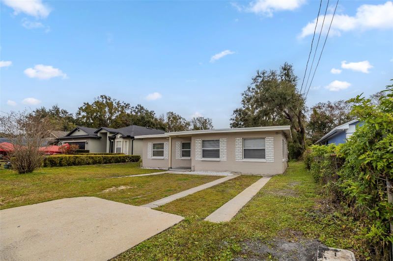 451 Rogers St, Orlando, FL 32811