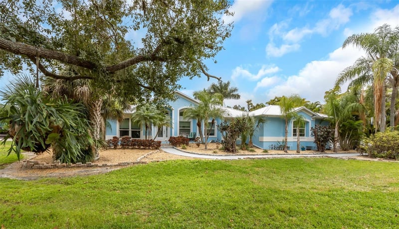 424 Island Cay Way, Apollo Beach, FL 33572