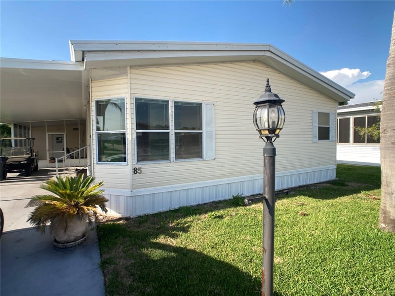 1710 7th St SW #85, Ruskin, FL 33570