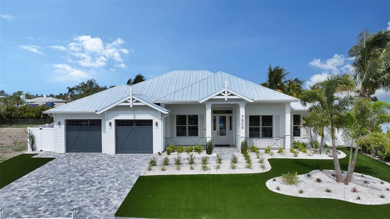 8009 20th Pl W, Bradenton, FL 34209