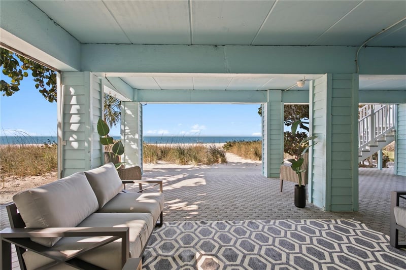 20060 Gulf Blvd, Indian Shores, FL 33785