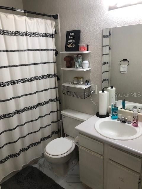 1025 S Hiawassee Rd #2226, Orlando, FL 32835
