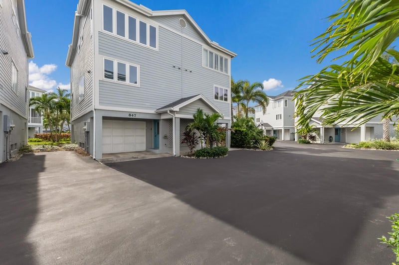 847 Evergreen Way, Longboat Key, FL 34228
