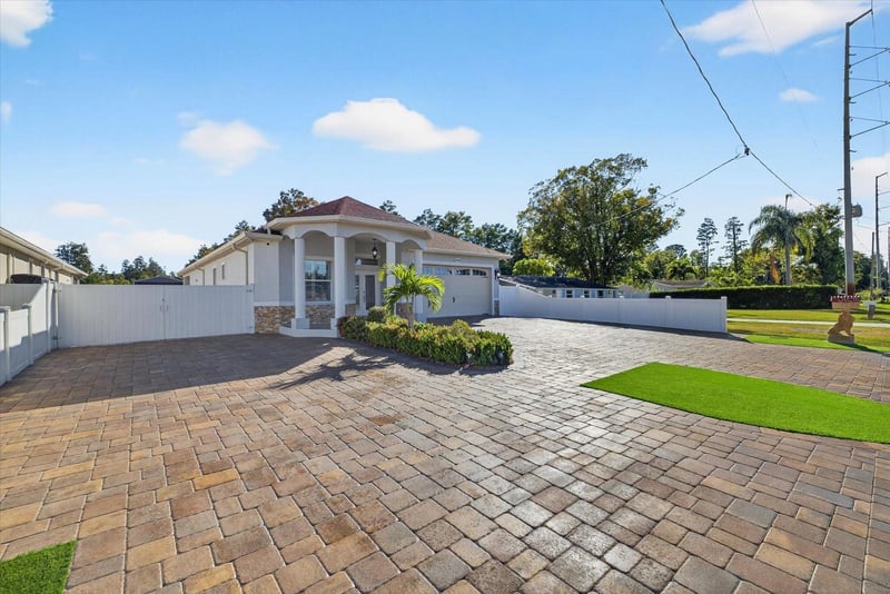 3914 Sligh Ave, Tampa, FL 33614