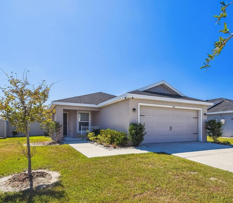 114 Eagle Summit Dr, Ruskin, FL 33570
