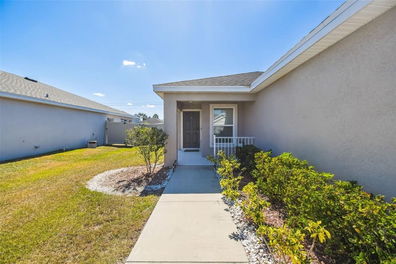 114 Eagle Summit Dr, Ruskin, FL 33570