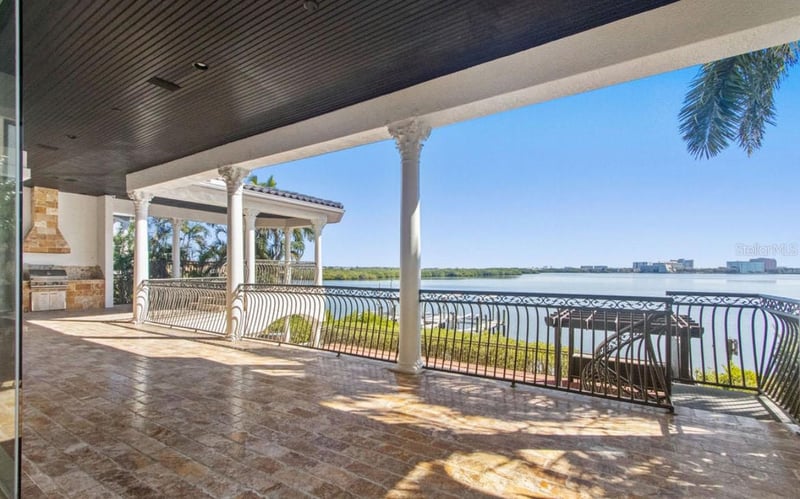 4107 Causeway Vista Dr, Tampa, FL 33615