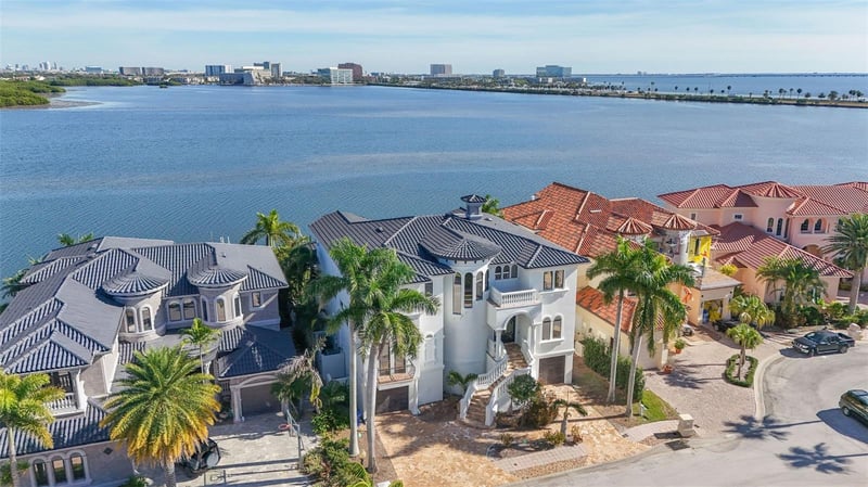 4107 Causeway Vista Dr, Tampa, FL 33615