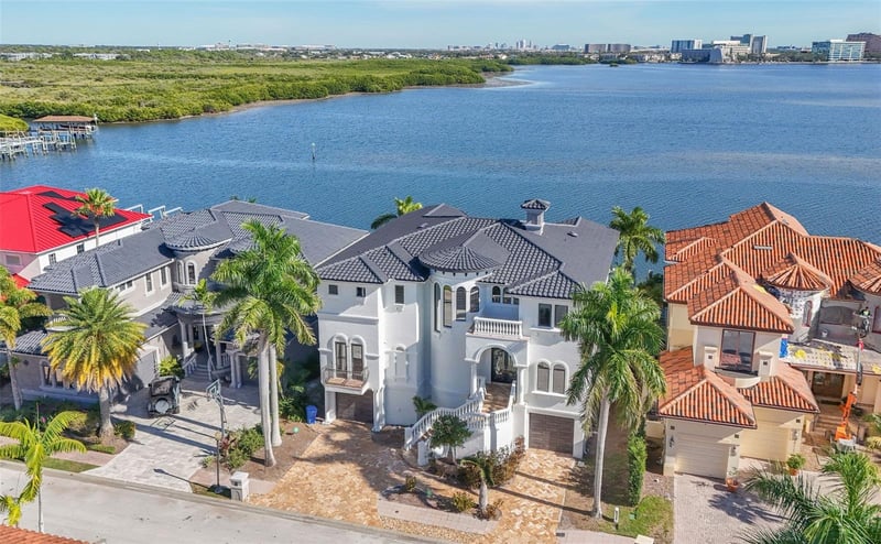 4107 Causeway Vista Dr, Tampa, FL 33615