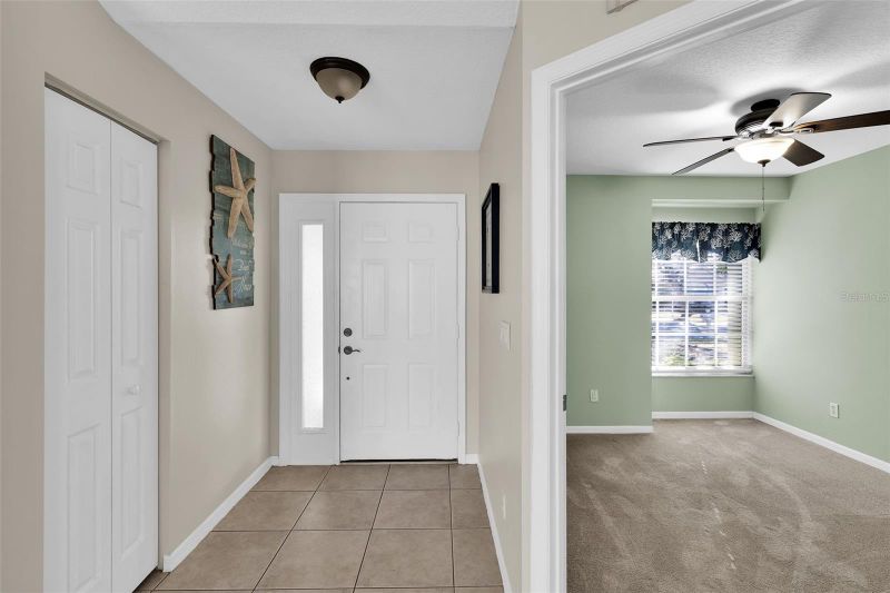 6834 34th Ave E, Palmetto, FL 34221