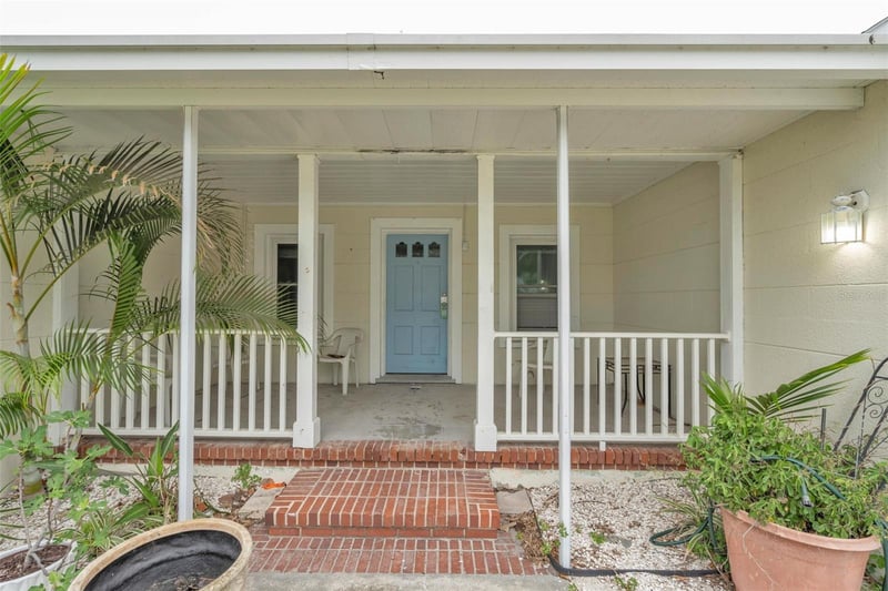 752 Lantana Ave, Clearwater Beach, FL 33767