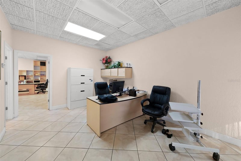 611 Druid Rd E #302, Clearwater, FL 33756