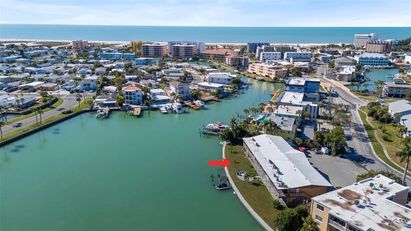 275 116th Ave, Treasure Island, FL 33706
