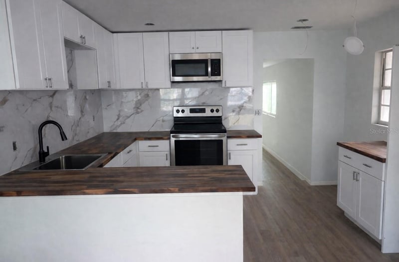 2442 40th Ave N, St Petersburg, FL 33714