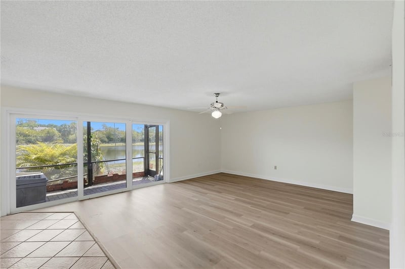 724 115 Ave N #2205, St Petersburg, FL 33716
