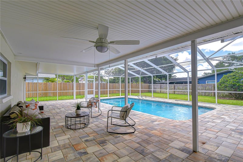 2167 Lakeview Rd, Clearwater, FL 33764