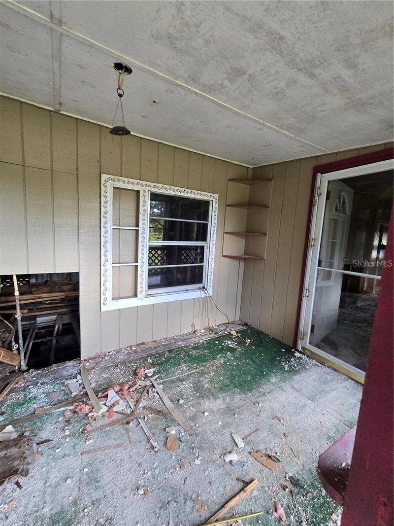 17208 Mercury Rd, Orlando, FL 32833