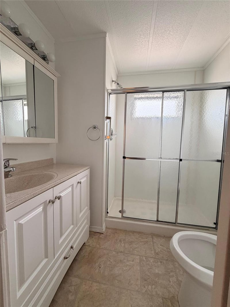 2514 17th Street Ln W, Bradenton, FL 34205