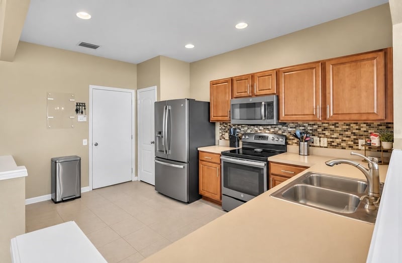4939 Pond Ridge Dr, Riverview, FL 33578