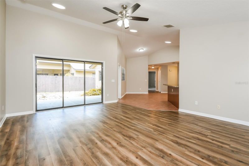 405 Center St, Altamonte Springs, FL 32701