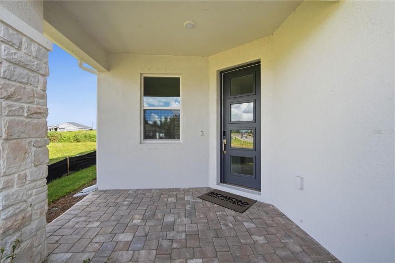 2012 Hammock Trace Dr, Parrish, FL 34219