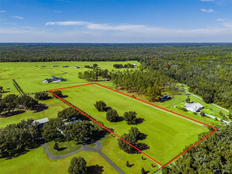 3527 Powerline Rd, Lithia, FL 33547