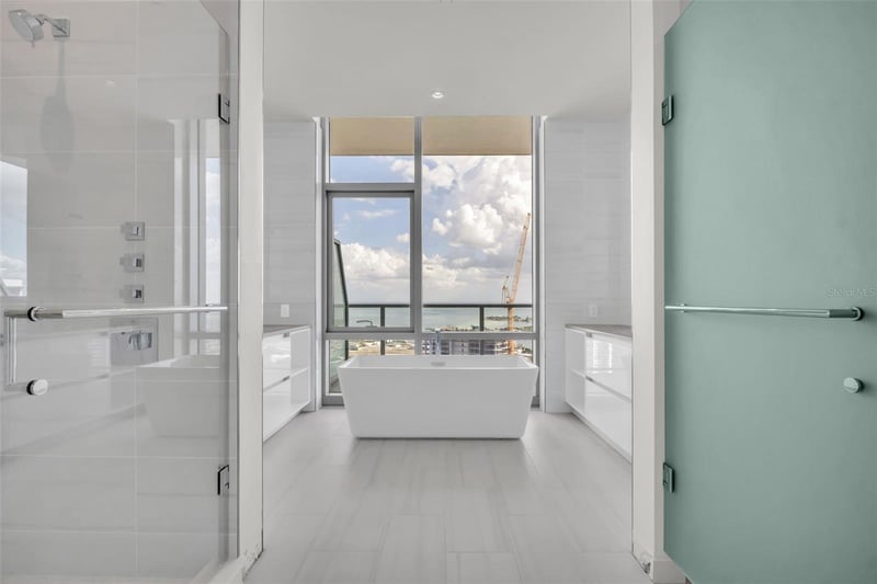 400 Central Ave #2705, St Petersburg, FL 33701