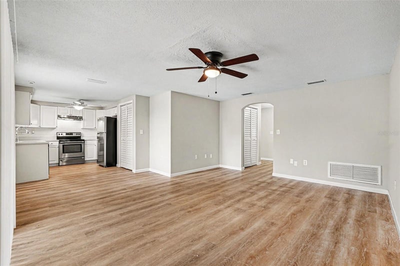 7030 Ingleside Dr, Port Richey, FL 34668