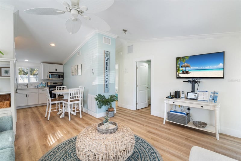 3009 Avenue E #A, Bradenton Beach, FL 34217