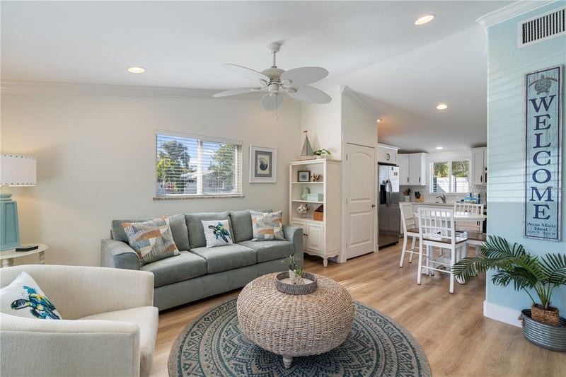 3009 Avenue E #A, Bradenton Beach, FL 34217