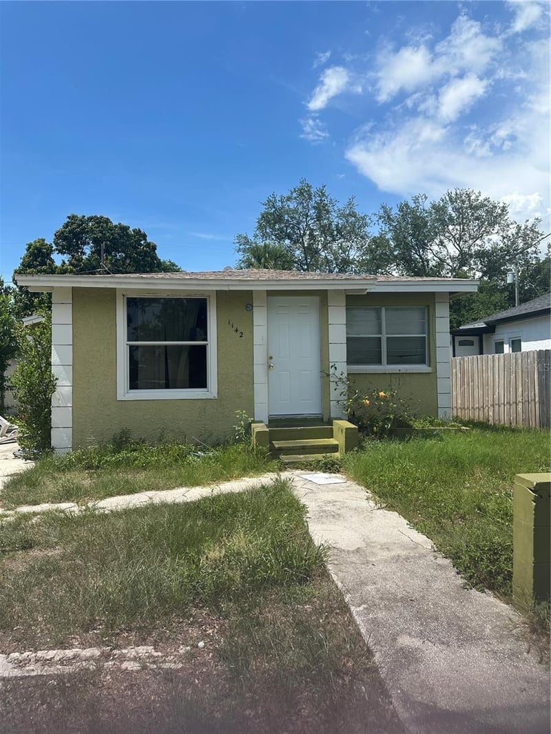 1142 Engman St, Clearwater, FL 33755